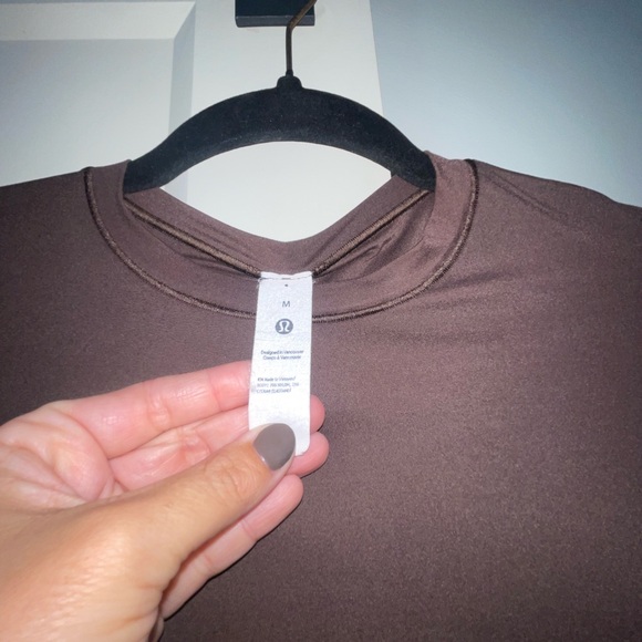 Lululemon top - Picture 2 of 2